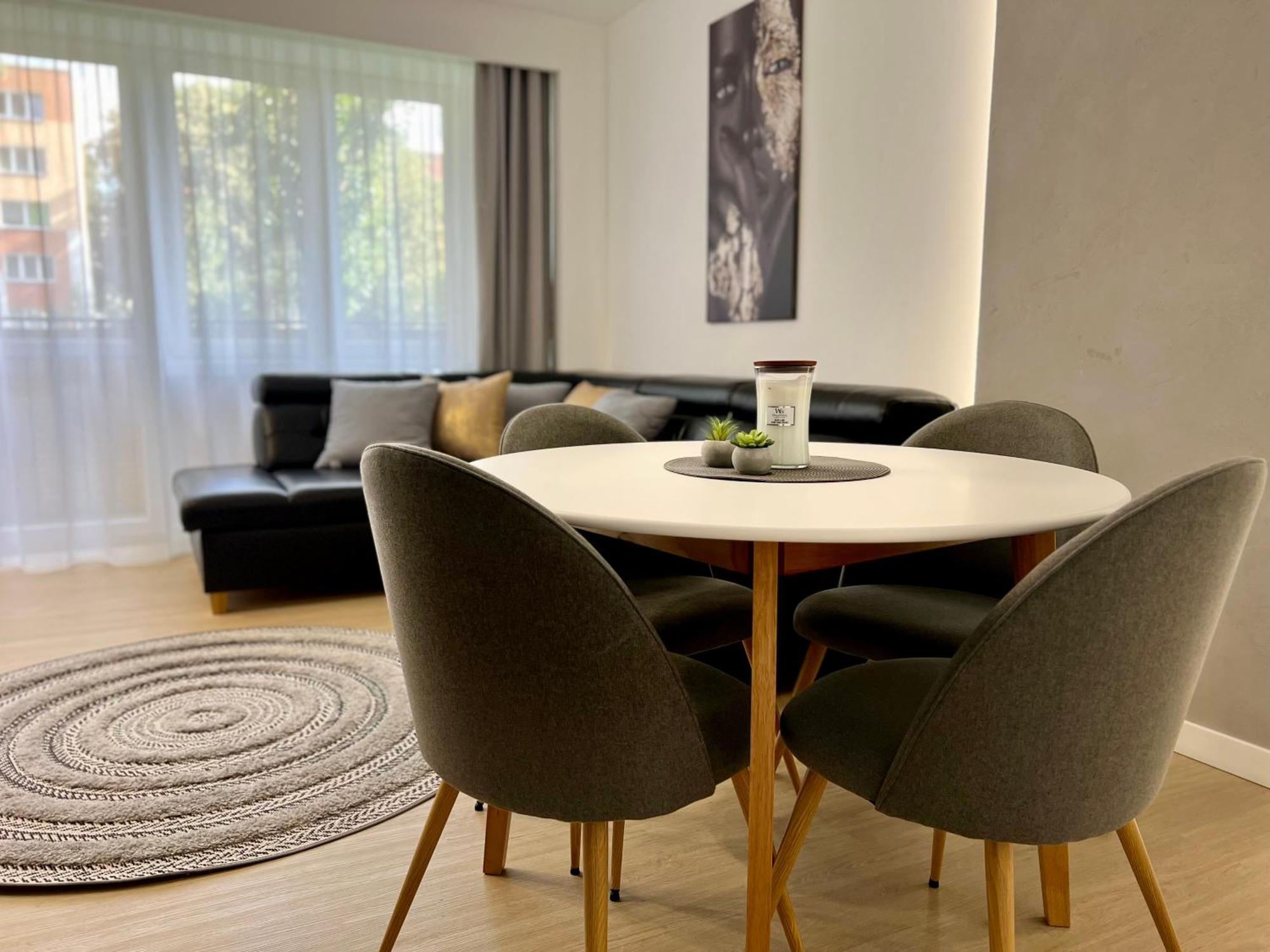 M&S Lux Apartments Kochanowskiego Łódź Dış mekan fotoğraf